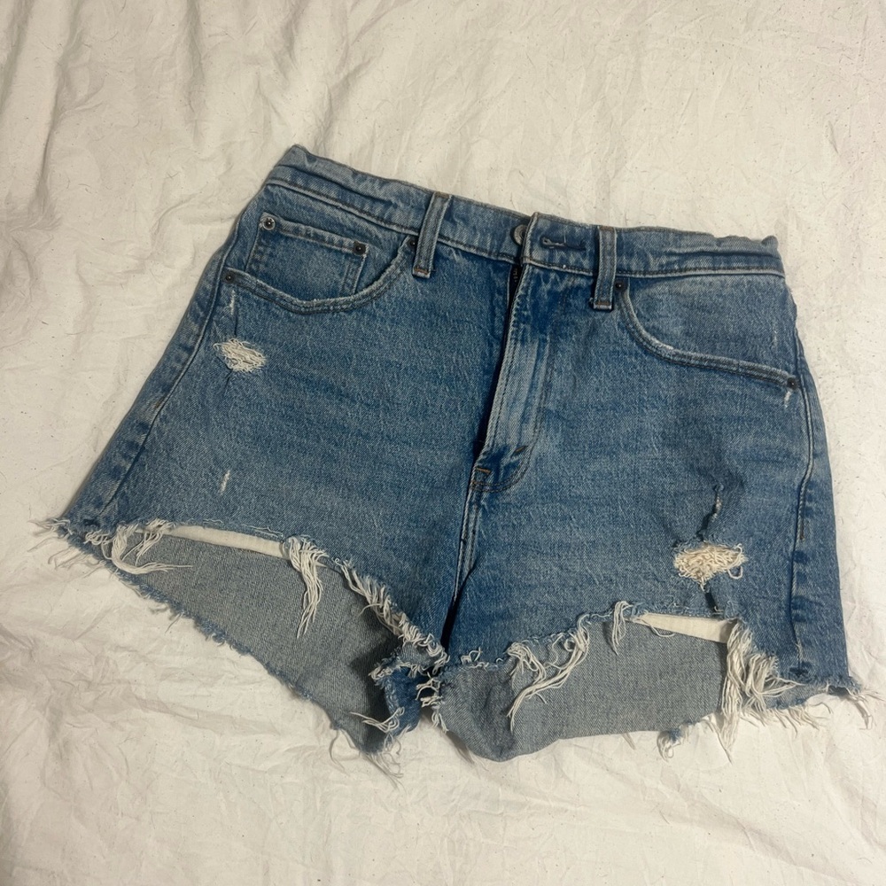 ABERCROMBIE shorts - Picture 2 of 14